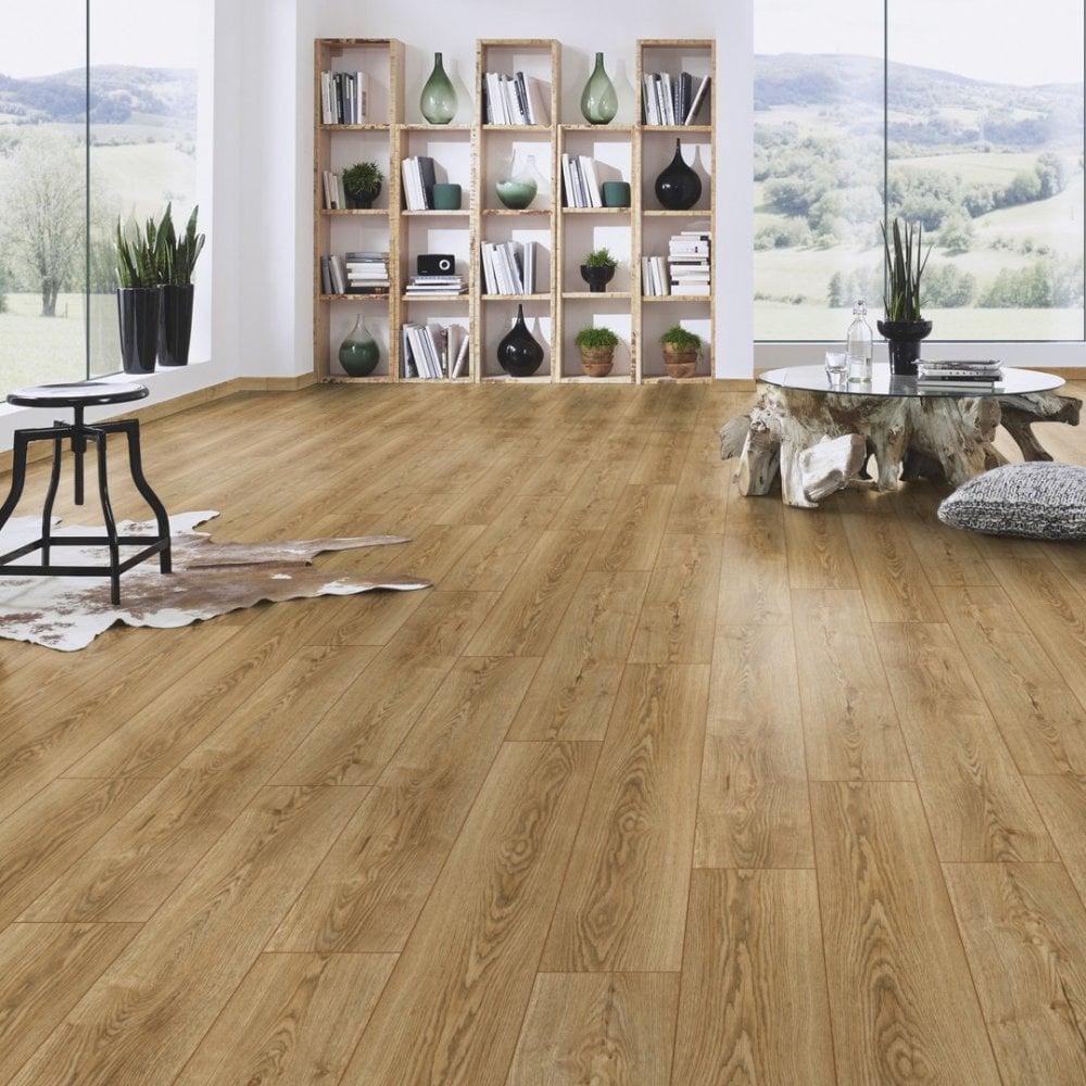 Laminate Super Natural K483 8mm AC4 / CL.32 V4