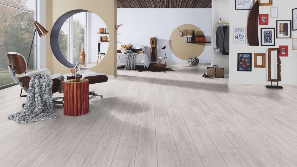 Laminate Modera Plus 8461 10mm AC4 / CL.32 V4